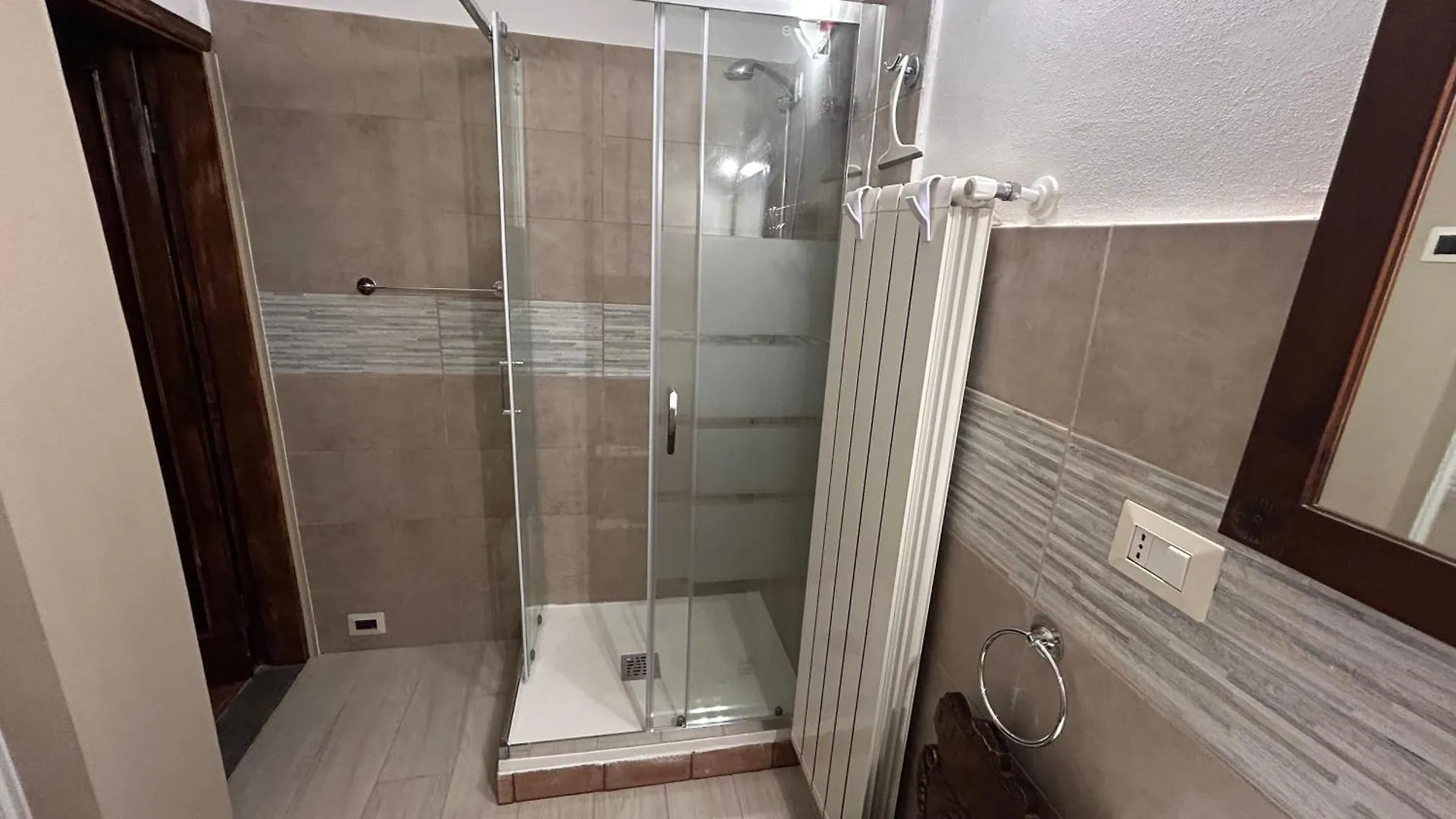 B&B Le 5 Vie Appartamento Con Camera Tripla Firenze Bed & Breakfast